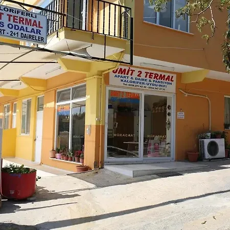 Uemit 2 Termal Aparthotel Pamukkale