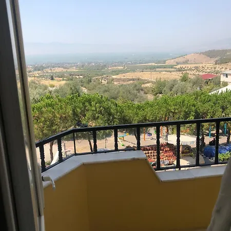 Hotel de apartamente Uemit 2 Termal 3*